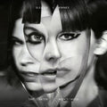 Sleater-kinney - The Center Won't Hold (DELUXE EDITION) Vinyl 12" 180gr Vinyl w/ Gatefold Jacket, includes "Hurry On Home" 7" record and a Sticker Pack